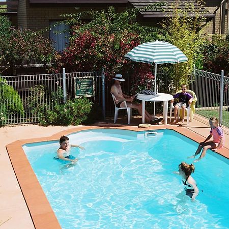 Sandpiper Holiday Apartments 엔트런스호수 외부 사진
